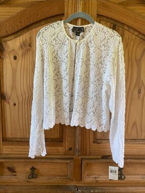 Women Studio Connection white lace long sleeve sweater size XL - NWT